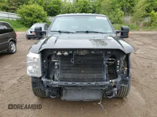 2016 Ford F-250 XL with VIN 1FT7W2A62GEC31586, listed as a Copart auction lot 57895005 with 143,903 mi miles and Salvage title. Bid and sale history available at DreamBid. Image 5.