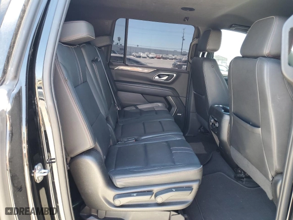 2022 Chevrolet Suburban RST with VIN 1GNSCEKD7NR176874, listed as a Copart auction lot 67539544 with 73,624 mi miles and Salvage Title. Bid and sale history available at carsss.com. Image 11.