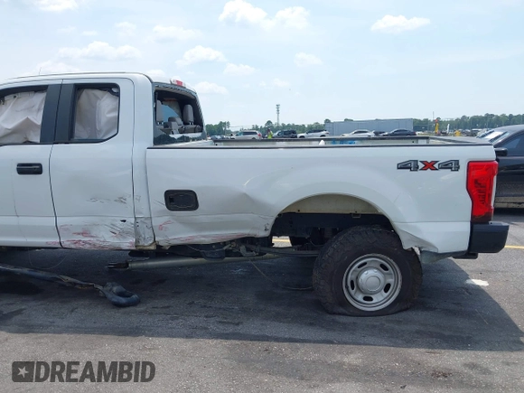2017 Ford F-250 XLT с VIN 1FT7X2B62HEE58337, выставлен на аукционе IAAI как лот 42553732 с пробегом 136 291 миль миль и . История ставок и продаж доступна на DreamBid. Изображение 20.