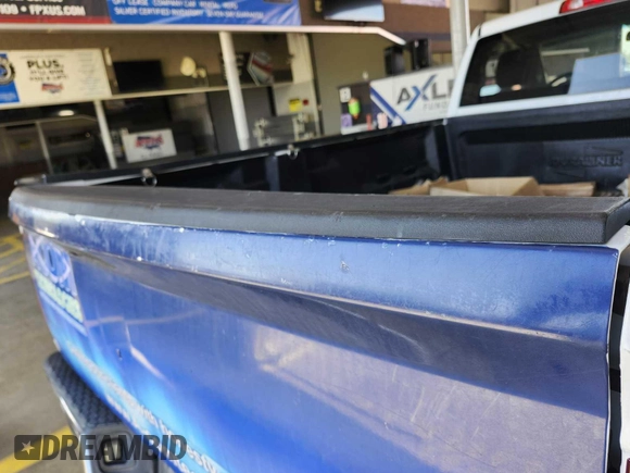2019 Ram 1500 Tradesman с VIN 3C6JR6DT0KG560768, выставлен на аукционе IAAI как лот 42835356 с пробегом 115 811 миль миль и . История ставок и продаж доступна на DreamBid. Изображение 28.