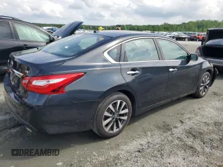 2017 Nissan Altima SV z VIN 1N4AL3AP3HC195276, wystawiony jako Copart lot #54894835 z przebiegiem 163 453 mil mil oraz Szkoda całkowita • Salvage title. Historia ofert i sprzedaży dostępna na DreamBid. Obrazek 3.