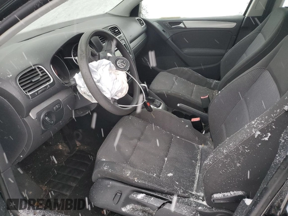2011 Volkswagen Golf z VIN WVWDA7AJ5BW239994, wystawiony jako Copart lot #88663585 z przebiegiem 95 455 mil mil oraz Szkoda całkowita • Salvage title. Historia ofert i sprzedaży dostępna na DreamBid. Obrazek 7.