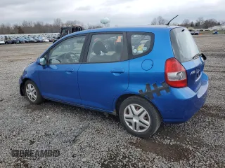 2007 Honda Fit с VIN JHMGD38407S026400, выставлен на аукционе Copart как лот 51301835 с пробегом 195 655 миль миль и Чистый • Clean title. История ставок и продаж доступна на DreamBid. Изображение 2.