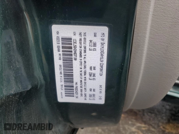 1999 Chrysler Cirrus LXi z VIN 1C3EJ56H2XN637180, wystawiony jako Copart lot #81729684 z przebiegiem 80 115 mil mil oraz Czysty tytuł • Clean title. Historia ofert i sprzedaży dostępna na DreamBid. Obrazek 12.