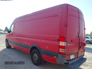 2010 Mercedes-Benz Sprinter Cargo with VIN WD3PE8CC1A5463414, listed as a IAAI auction lot 40383391 with 47,296 mi miles. Bid and sale history available at carsss.com. Image 3.