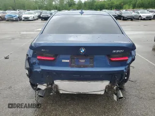 2022 BMW 3 Series 330i xDrive with VIN 3MW5R7J03N8C36977, listed as a Copart auction lot 53891745 with 14,938 mi miles and Salvage title. Bid and sale history available at DreamBid. Image 6.