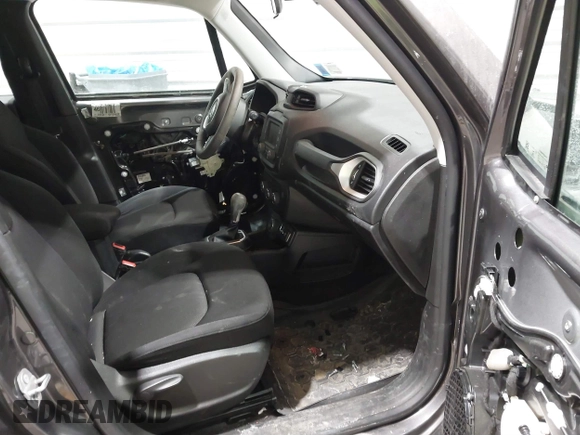 2020 Jeep Renegade Sport z VIN ZACNJBAB5LPL22109, wystawiony jako IAAI lot #41429694 z przebiegiem 63 441 mil mil oraz . Historia ofert i sprzedaży dostępna na DreamBid. Obrazek 5.