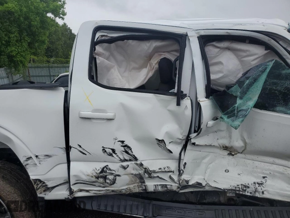2021 Ford F-150 XL with VIN 1FTEW1EP1MFA64051, listed as a Copart auction lot 57483575 with Not provided miles and Non repairable. Bid and sale history available at DreamBid. Image 10.