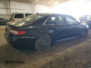 2018 Lincoln Continental Select with VIN 1LN6L9SK2J5603536, listed as a Copart auction lot 82035034 with 221,142 mi miles and Salvage Title. Bid and sale history available at carsss.com. Image 3.
