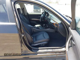 2011 BMW 3 Series 335d z VIN WBAPN7C53BF183620, wystawiony jako IAAI lot #42516979 z przebiegiem 118 828 mil mil oraz . Historia ofert i sprzedaży dostępna na DreamBid. Obrazek 5.