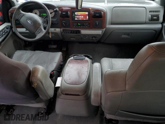 2006 Ford F-350 XL with VIN 1FTWW31PX6EC60309, listed as a Copart auction lot 55087655 with 245,450 mi miles and Salvage Title. Bid and sale history available at DreamBid. Image 8.