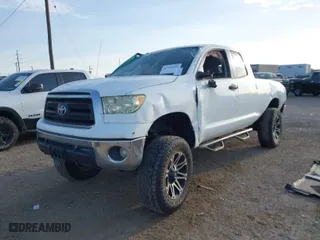 2013 Toyota Tundra 4WD Truck with VIN 5TFUW5F1XDX273375, listed as a IAAI auction lot 41734936 with 156,916 mi miles. Bid and sale history available at carsss.com. Image 2.