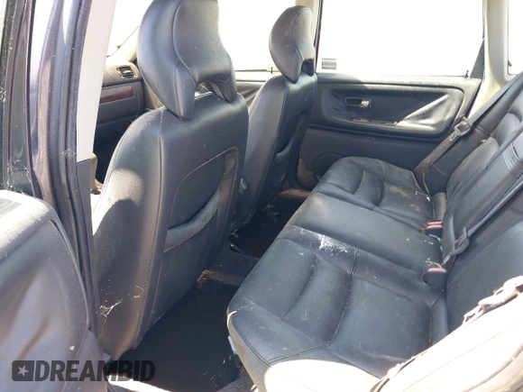 1998 Volvo S70 with VIN YV1LS5549W2431220, listed as a IAAI auction lot 42018741 with 1 mi miles. Bid and sale history available at carsss.com. Image 8.