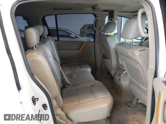 2007 Infiniti QX56 with VIN 5N3AA08C27N806504, listed as a IAAI auction lot 41484226 with 202,943 mi miles. Bid and sale history available at carsss.com. Image 8.