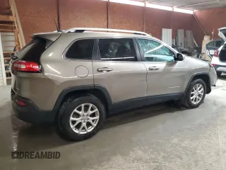 2016 Jeep Cherokee Latitude z VIN 1C4PJMCB4GW270663, wystawiony jako Copart lot #62411505 z przebiegiem 109 787 mil mil oraz Szkoda całkowita • Salvage title. Historia ofert i sprzedaży dostępna na DreamBid. Obrazek 3.