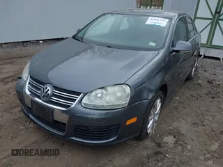 2010 Volkswagen Jetta SE z VIN 3VWRX7AJXAM068000, wystawiony jako IAAI lot #41961777 z przebiegiem 179 307 mil mil oraz . Historia ofert i sprzedaży dostępna na DreamBid. Obrazek 2.