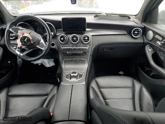 2018 Mercedes-Benz GLC with VIN WDC0J4KB2JF400671, listed as a Copart auction lot 44106725 with 70,948 mi miles and Salvage Title. Bid and sale history available at carsss.com. Image 8.