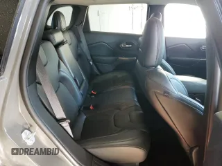 2019 Jeep Cherokee Limited с VIN 1C4PJMDX0KD472477, выставлен на аукционе Copart как лот 61799415 с пробегом 61 037 миль миль и Списание • Salvage title. История ставок и продаж доступна на DreamBid. Изображение 11.