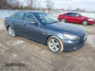 2008 BMW 5 Series 528xi with VIN WBANV13558CZ52729, listed as a IAAI auction lot 41406318 with 165,570 mi miles and . Bid and sale history available at carsss.com. Image 1.