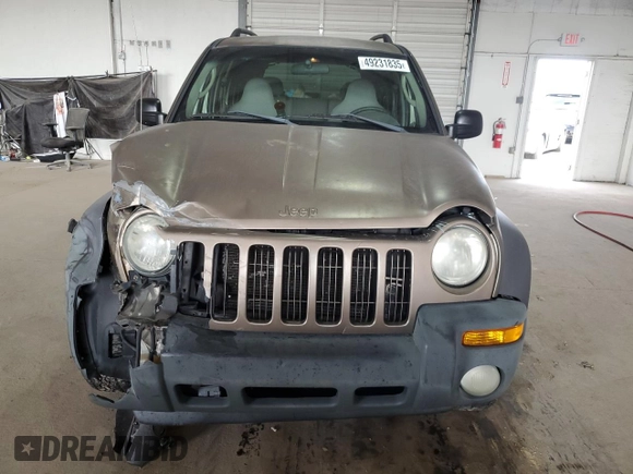 2004 Jeep Liberty Sport with VIN 1J4GL48KX4W115186, listed as a Copart auction lot 49231835 with 206,185 mi miles and Salvage Title. Bid and sale history available at carsss.com. Image 5.