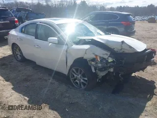 2010 Nissan Maxima 3.5 SV with VIN 1N4AA5AP9AC822215, listed as a IAAI auction lot 41847782 with Not Provided miles. Bid and sale history available at carsss.com. Image 1.