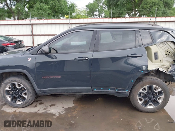 2018 Jeep Compass Trailhawk с VIN 3C4NJDDB5JT270609, выставлен на аукционе IAAI как лот 41860027 с пробегом 32 237 миль миль и . История ставок и продаж доступна на DreamBid. Изображение 15.
