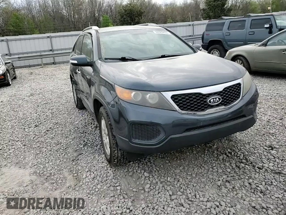 2011 Kia Sorento LX with VIN 5XYKT4A20BG158875, listed as a Copart auction lot 50928455 with 164,784 mi miles and Salvage Title. Bid and sale history available at DreamBid. Image 12.