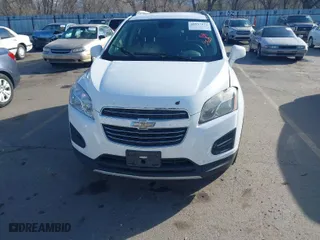 2016 Chevrolet Trax LT with VIN 3GNCJPSB6GL162818, listed as a IAAI auction lot 41957172 with 137,601 mi miles. Bid and sale history available at carsss.com. Image 6.