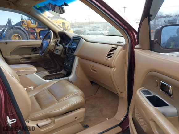 2007 Honda Pilot EX-L with VIN 2HKYF18797H518842, listed as a IAAI auction lot 41775343 with 182,312 mi miles. Bid and sale history available at carsss.com. Image 5.