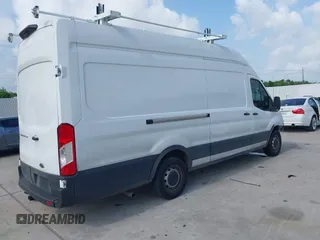 2023 Ford Transit Cargo z VIN 1FTLW3X86PKC12960, wystawiony jako IAAI lot #42174156 z przebiegiem 23 420 mil mil oraz . Historia ofert i sprzedaży dostępna na DreamBid. Obrazek 4.