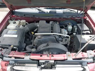 2003 GMC Envoy SLE z VIN 1GKDT13S732389048, wystawiony jako IAAI lot #42414696 z przebiegiem 215 253 mil mil oraz . Historia ofert i sprzedaży dostępna na DreamBid. Obrazek 10.