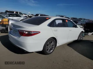2015 Toyota Camry XLE with VIN 4T1BF1FK8FU970875, listed as a Copart auction lot 88451805 with 134,567 mi miles and Salvage Title. Bid and sale history available at carsss.com. Image 3.