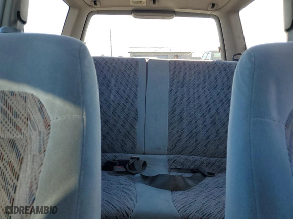 2000 Subaru Forester S with VIN JF1SF6557YH720199, listed as a Copart auction lot 42258175 with 134,800 mi miles and Salvage Title. Bid and sale history available at carsss.com. Image 10.