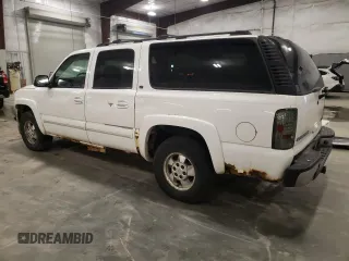 2002 Chevrolet Suburban LT with VIN 3GNFK16Z62G349461, listed as a Copart auction lot 50222035 with 384,687 mi miles and Salvage Title. Bid and sale history available at carsss.com. Image 2.
