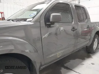 2005 Nissan Frontier LE with VIN 1N6AD07U05C457167, listed as a IAAI auction lot 42121297 with 195,477 mi miles and . Bid and sale history available at DreamBid. Image 6.