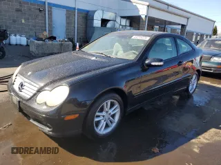 2002 Mercedes-Benz C 230/260/280/320 with VIN WDBRN47J02A326438, listed as a Copart auction lot 49215325 with 245,875 mi miles and Salvage Title. Bid and sale history available at DreamBid. Image 1.