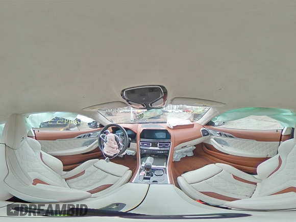 2020 BMW M8 z VIN WBSAE0C0XLCD01469, wystawiony jako Copart lot #47221453 z przebiegiem Nie podano mil oraz . Historia ofert i sprzedaży dostępna na DreamBid. Obrazek 13.