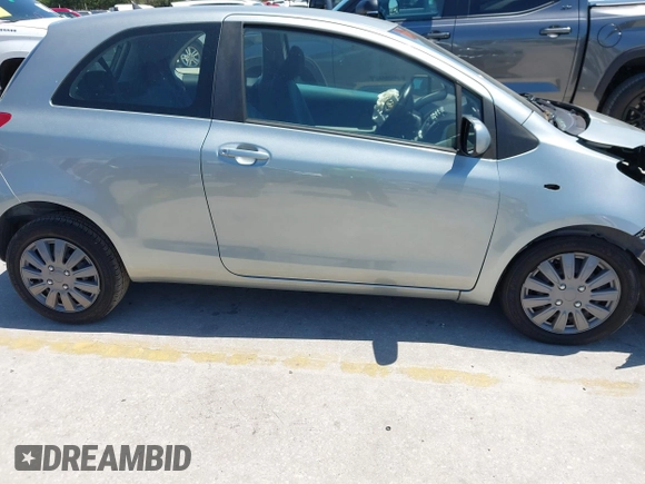 2007 Toyota Yaris with VIN JTDJT923075057996, listed as a IAAI auction lot 42062712 with 190,423 mi miles. Bid and sale history available at carsss.com. Image 14.