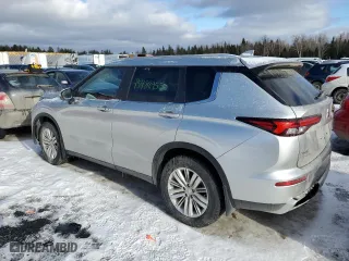 2024 Mitsubishi Outlander SE with VIN JA4J4VA8XRZ608024, listed as a Copart auction lot 45488955 with 11,283 mi miles and Salvage Title. Bid and sale history available at carsss.com. Image 2.