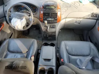 2009 Toyota Sienna XLE with VIN 5TDBK22C39S023000, listed as a Copart auction lot 88504705 with 197,811 mi miles and Salvage Title. Bid and sale history available at DreamBid. Image 8.