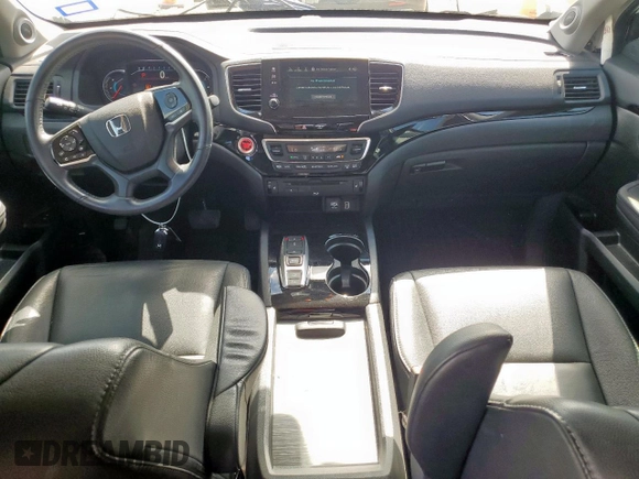 2020 Honda Pilot Touring 7-Passenger with VIN 5FNYF6H69LB018905, listed as a Copart auction lot 61209685 with 61,637 mi miles and Salvage title. Bid and sale history available at DreamBid. Image 8.