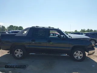 2004 Chevrolet Avalanche Z71 with VIN 3GNEK12T14G117298, listed as a IAAI auction lot 42600262 with 209,889 mi miles and . Bid and sale history available at DreamBid. Image 13.