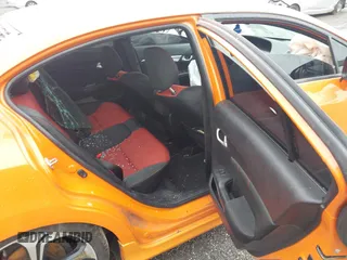 2015 Honda Civic Si z VIN 2HGFB6E54FH706924, wystawiony jako IAAI lot #42270585 z przebiegiem 123 042 mil mil oraz . Historia ofert i sprzedaży dostępna na DreamBid. Obrazek 8.