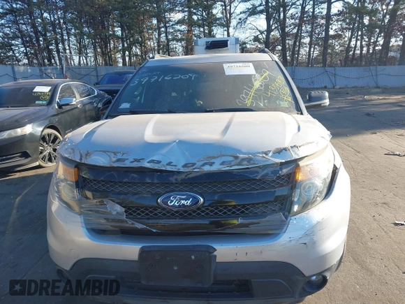 2014 Ford Explorer Sport z VIN 1FM5K8GTXEGA46671, wystawiony jako IAAI lot #41336871 z przebiegiem 74 225 mil mil oraz . Historia ofert i sprzedaży dostępna na DreamBid. Obrazek 11.