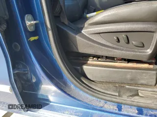 2017 GMC Sierra 3500HD Denali z VIN 1GT42YEY6HF158831, wystawiony jako Copart lot #74659734 z przebiegiem Nie podano mil oraz Nie do naprawy • Non repairable. Historia ofert i sprzedaży dostępna na DreamBid. Obrazek 12.
