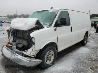 2017 GMC Savana Cargo Van with VIN 1GTW7AFG9H1105383, listed as a Copart auction lot 42632255 with 0 mi miles and Salvage Title. Bid and sale history available at carsss.com. Image 1.