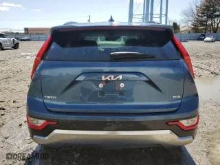 2025 Kia Niro SX Touring with VIN KNDCT3LEXS5235850, listed as a Copart auction lot 52300695 with 1,980 mi miles and Salvage Title. Bid and sale history available at carsss.com. Image 6.