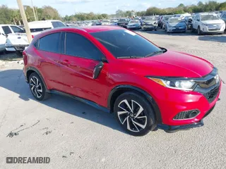 2021 Honda HR-V LX with VIN 3CZRU6H32MM729191, listed as a IAAI auction lot 41504945 with 35,453 mi miles. Bid and sale history available at carsss.com. Image 1.