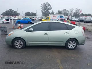 2006 Toyota Prius with VIN JTDKB20U363130444, listed as a IAAI auction lot 41507639 with 141,151 mi miles. Bid and sale history available at carsss.com. Image 14.