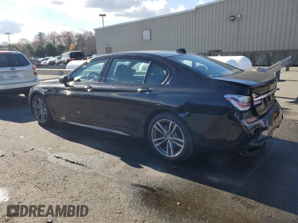2017 BMW 7 Series ALPINA B7 xDrive with VIN WBA7F2C55HG422071, listed as a Copart auction lot 79205134 with 39,856 mi miles and Salvage title. Bid and sale history available at DreamBid. Image 2.